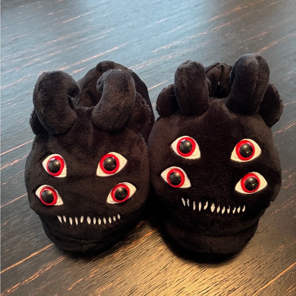 Killstar Kreeptures Don’t Care Bear Slippers Women’s Small Medium